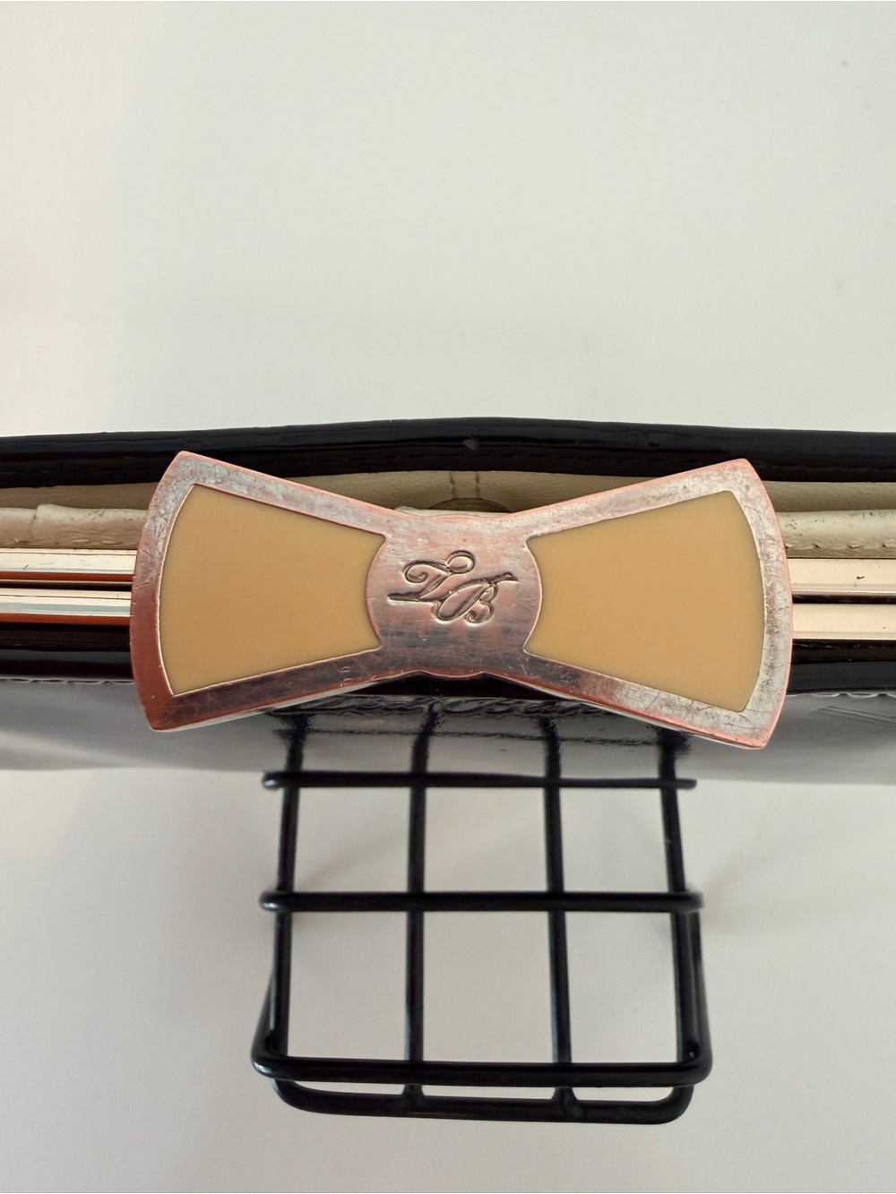 TED BAKER Black Patent Matinee Wallet - Picture 4 of 12
